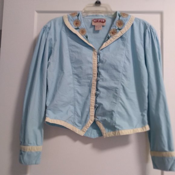 GIDDY UP in this Western w/sunflower accent outfit - Picture 2 of 8